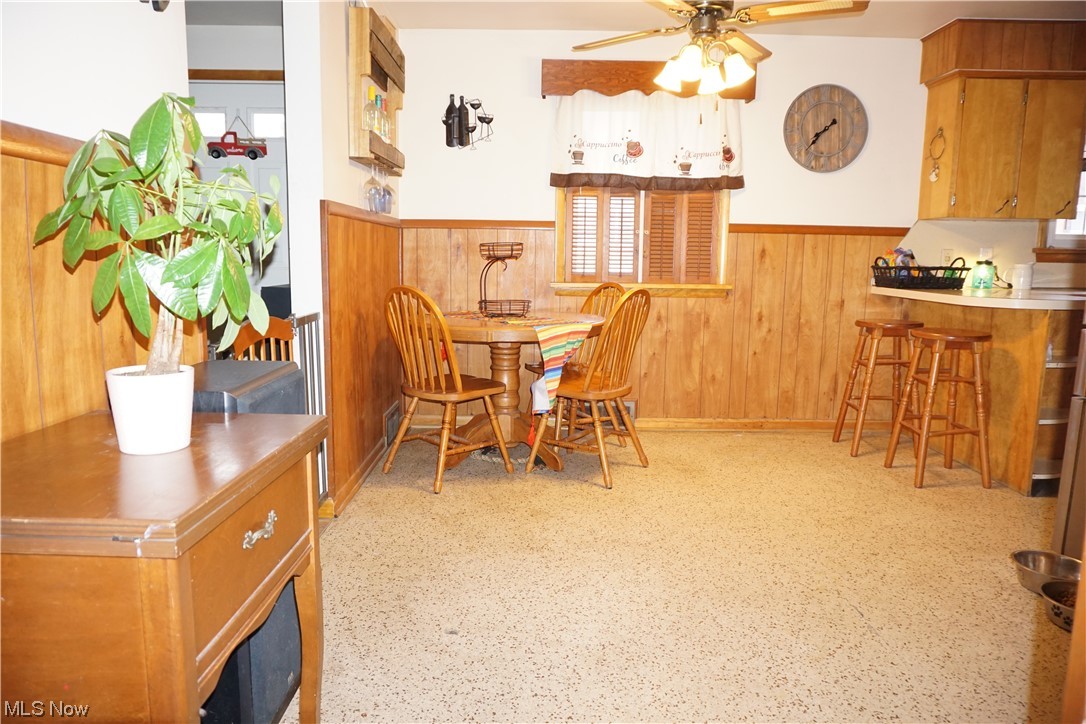 4611 8th Street Northwest Canton, OH 44708 - Photo 6 of 29 Dining room with ceiling fan