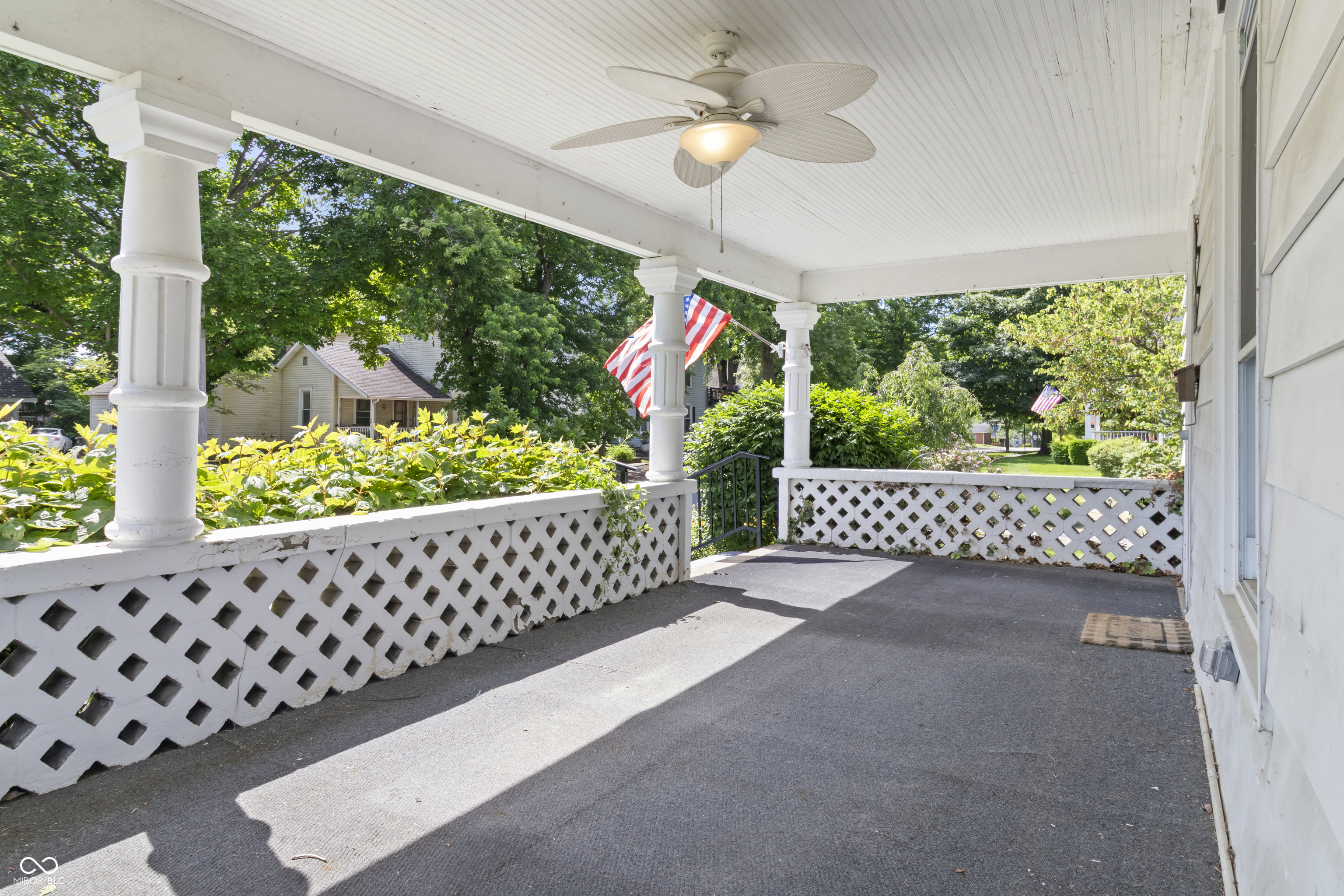 210 West Street Pendleton, IN 46064 - Photo 5 of 47