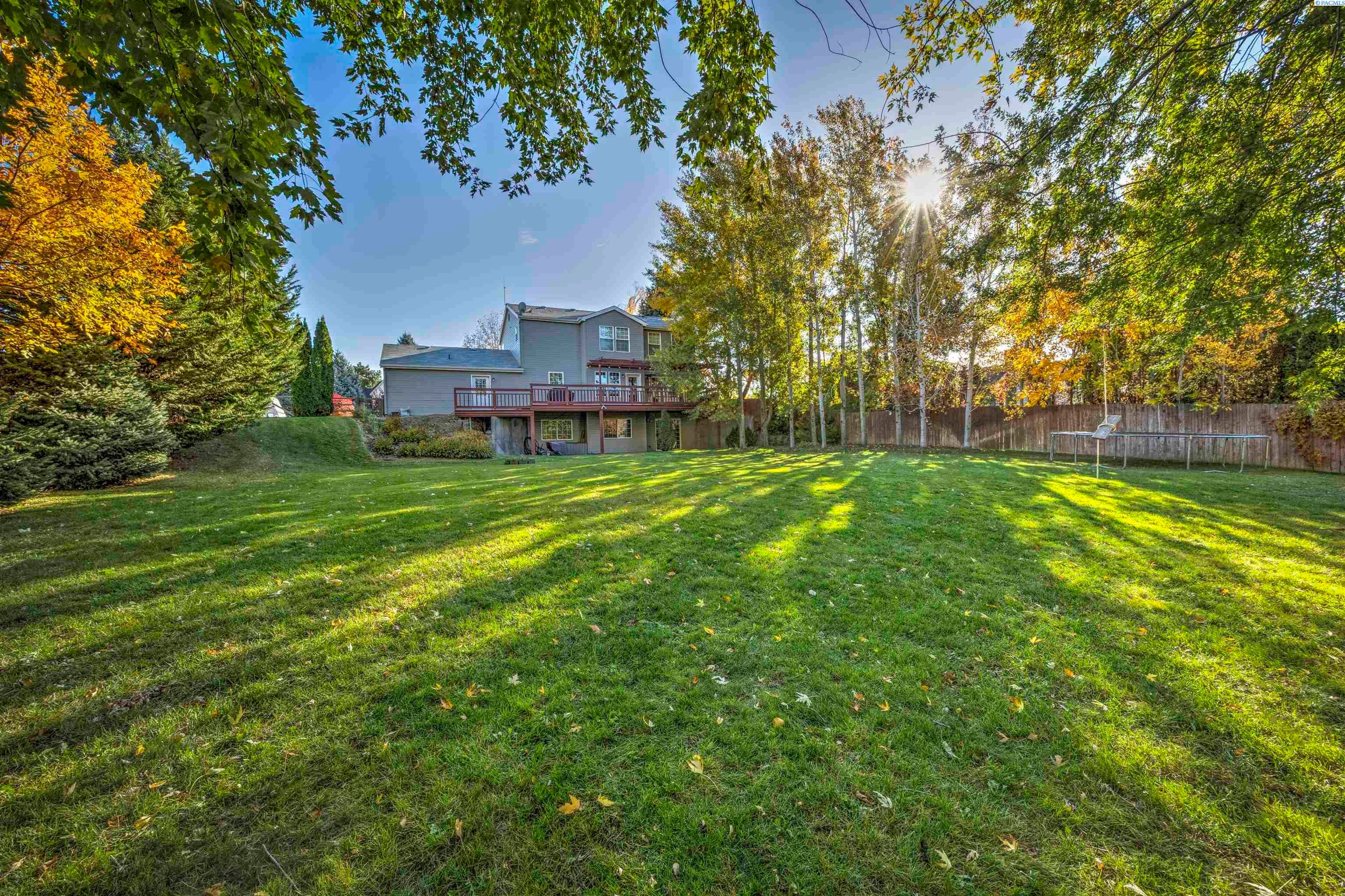 285 Rachel Road Kennewick, WA 99338 - Photo 1 of 44 Gallery Image 1