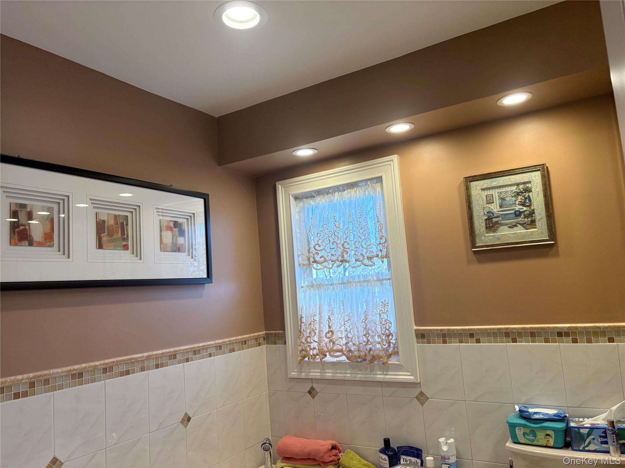 25 Rutland Road Freeport, NY 11520 - Photo 20 of 31 a view of a hallway with front door