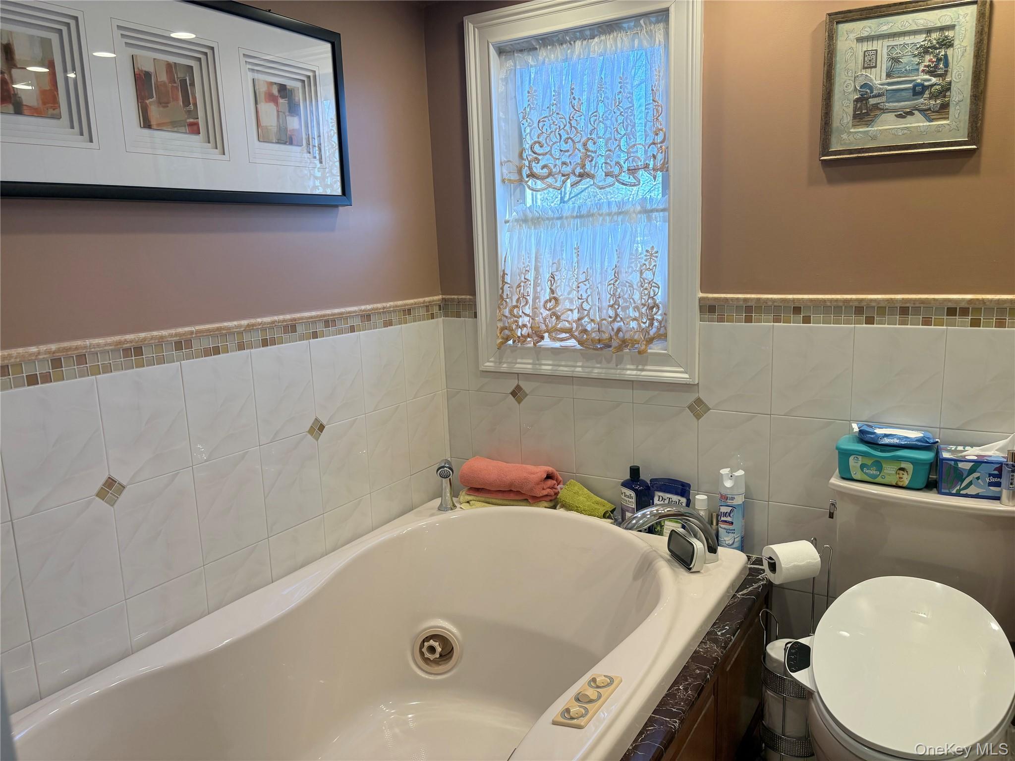 25 Rutland Road Freeport, NY 11520 - Photo 28 of 30