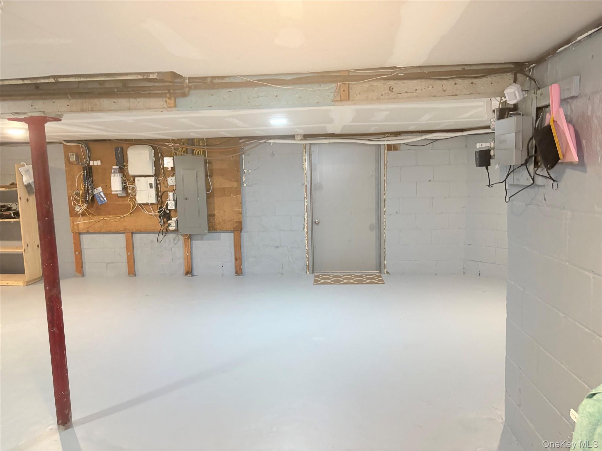 25 Rutland Road Freeport, NY 11520 - Photo 30 of 30