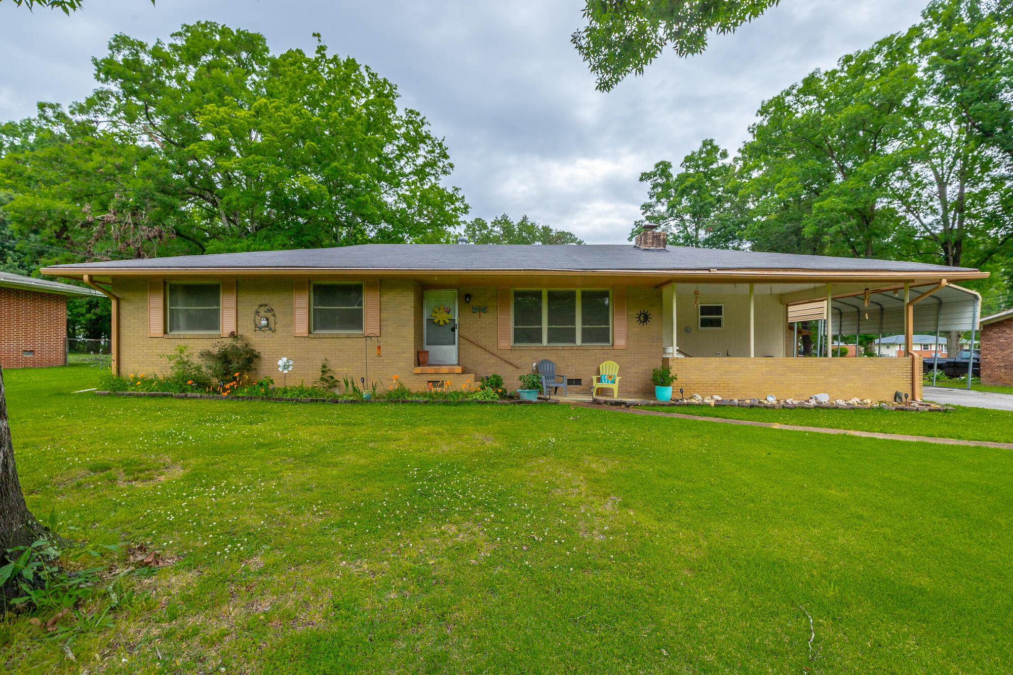 720 Fricks Lane Rossville, GA 30741 - Photo 2 of 66 720 Fricks Lane HD-45