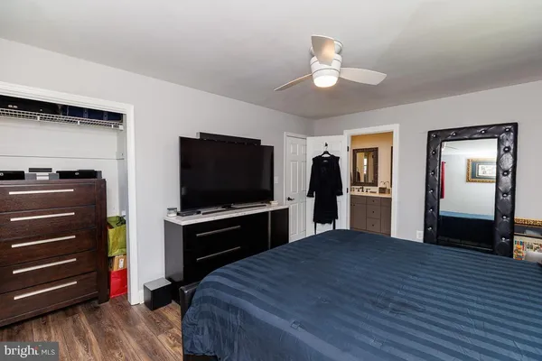 $3,690 | 5911 15th Avenue, Hyattsville, MD 20782