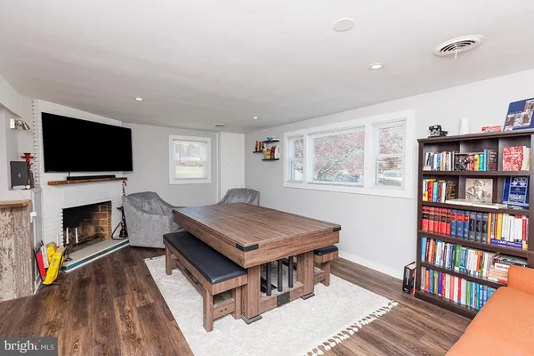 $3,690 | 5911 15th Avenue, Hyattsville, MD 20782