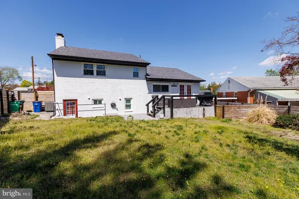 $3,690 | 5911 15th Avenue, Hyattsville, MD 20782