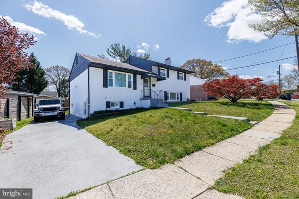 $3,690 | 5911 15th Avenue, Hyattsville, MD 20782