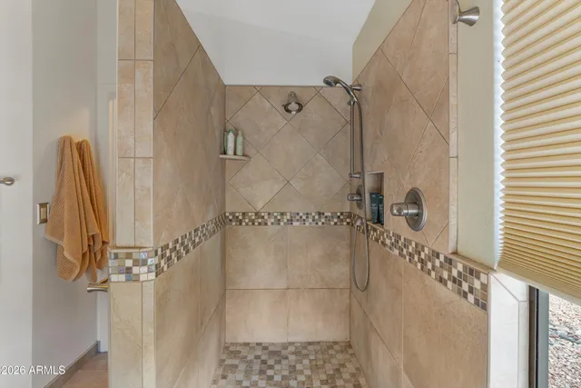 $775,000 | 437 South Port Drive, Gilbert, AZ 85233