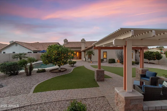 $775,000 | 437 South Port Drive, Gilbert, AZ 85233