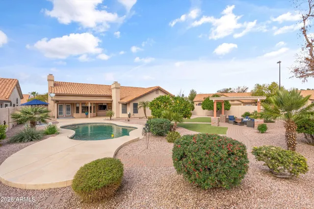 $775,000 | 437 South Port Drive, Gilbert, AZ 85233