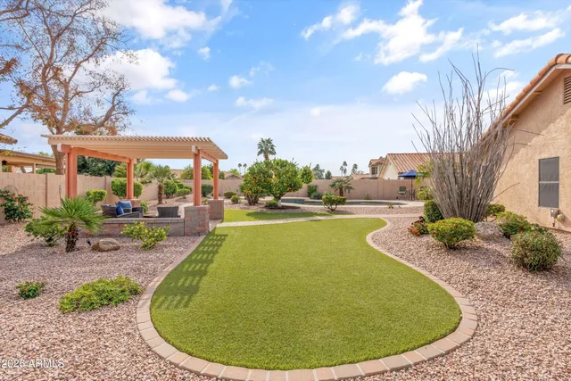 $775,000 | 437 South Port Drive, Gilbert, AZ 85233