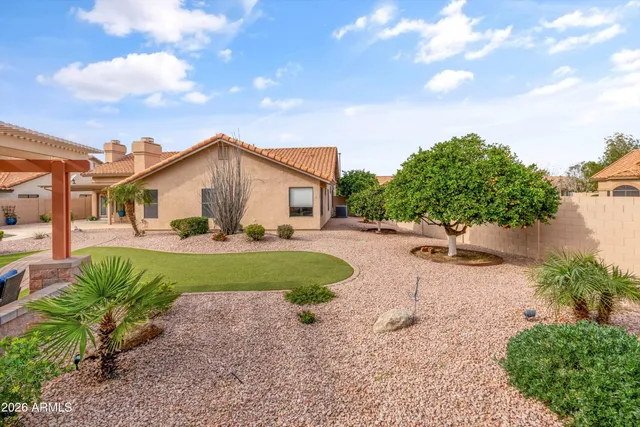$775,000 | 437 South Port Drive, Gilbert, AZ 85233