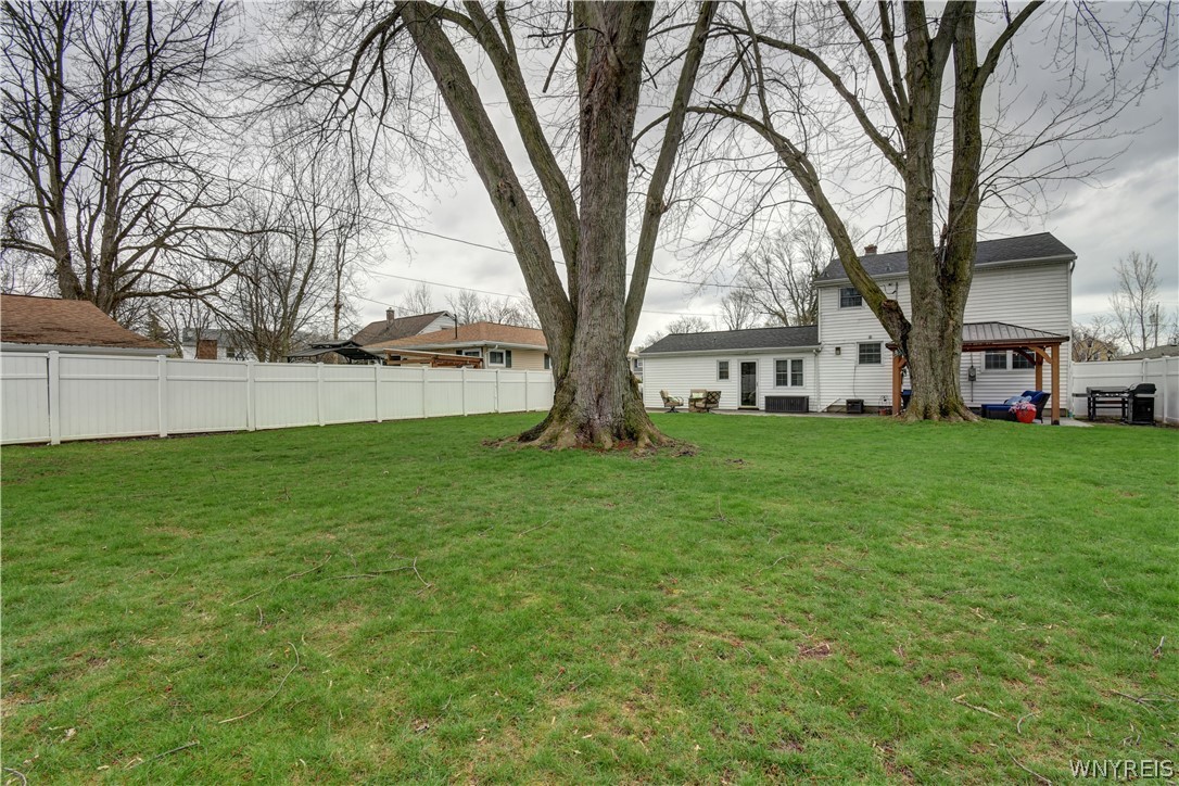 80 Castleton Place Tonawanda, NY 14150 - Photo 37 of 40