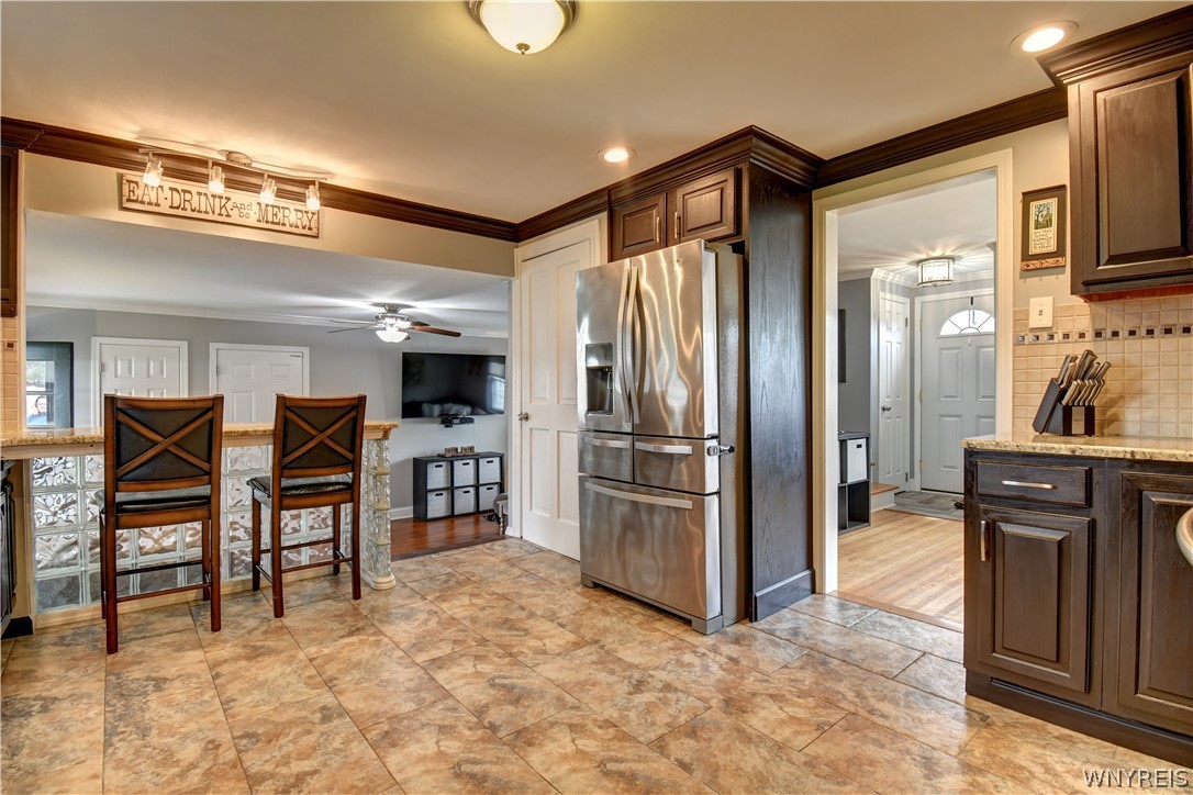 80 Castleton Place Tonawanda, NY 14150 - Photo 4 of 40