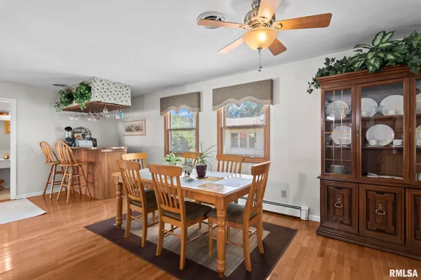 $369,900 | 729 Kenton Boulevard, Taylorville, IL 62568