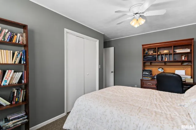 $385,000 | 729 Kenton Boulevard, Taylorville, IL 62568