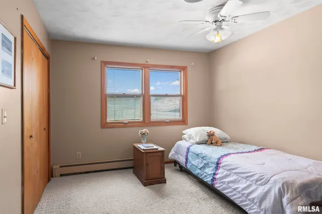 $385,000 | 729 Kenton Boulevard, Taylorville, IL 62568