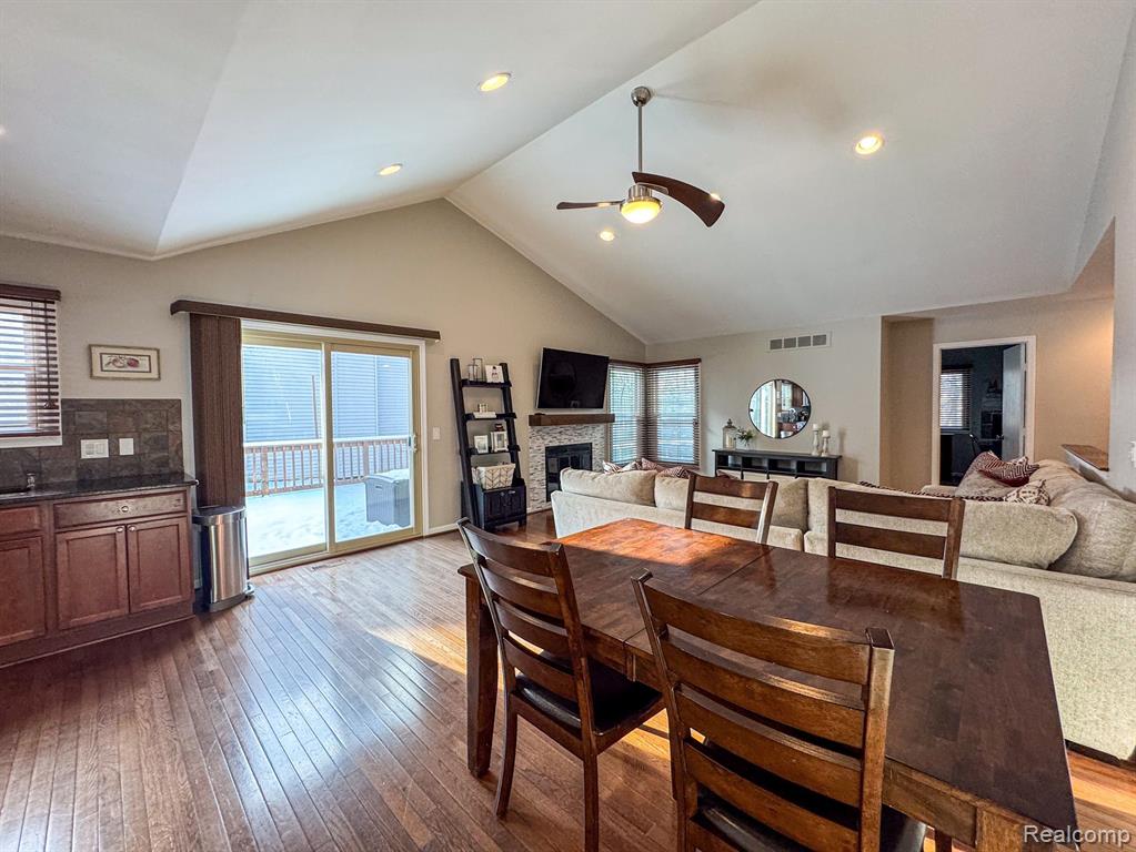 708 Dressler Lane Rochester Hills, MI 48307 - Photo 8 of 24