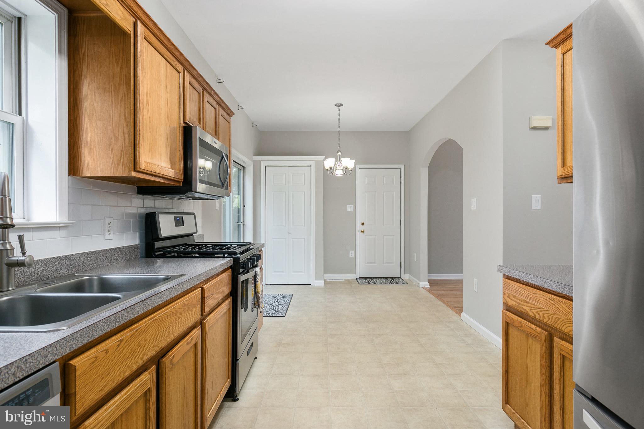 418 Juliustown Pemberton Road Juliustown, NJ 08022 - Photo 11 of 25 Gallery Image 11