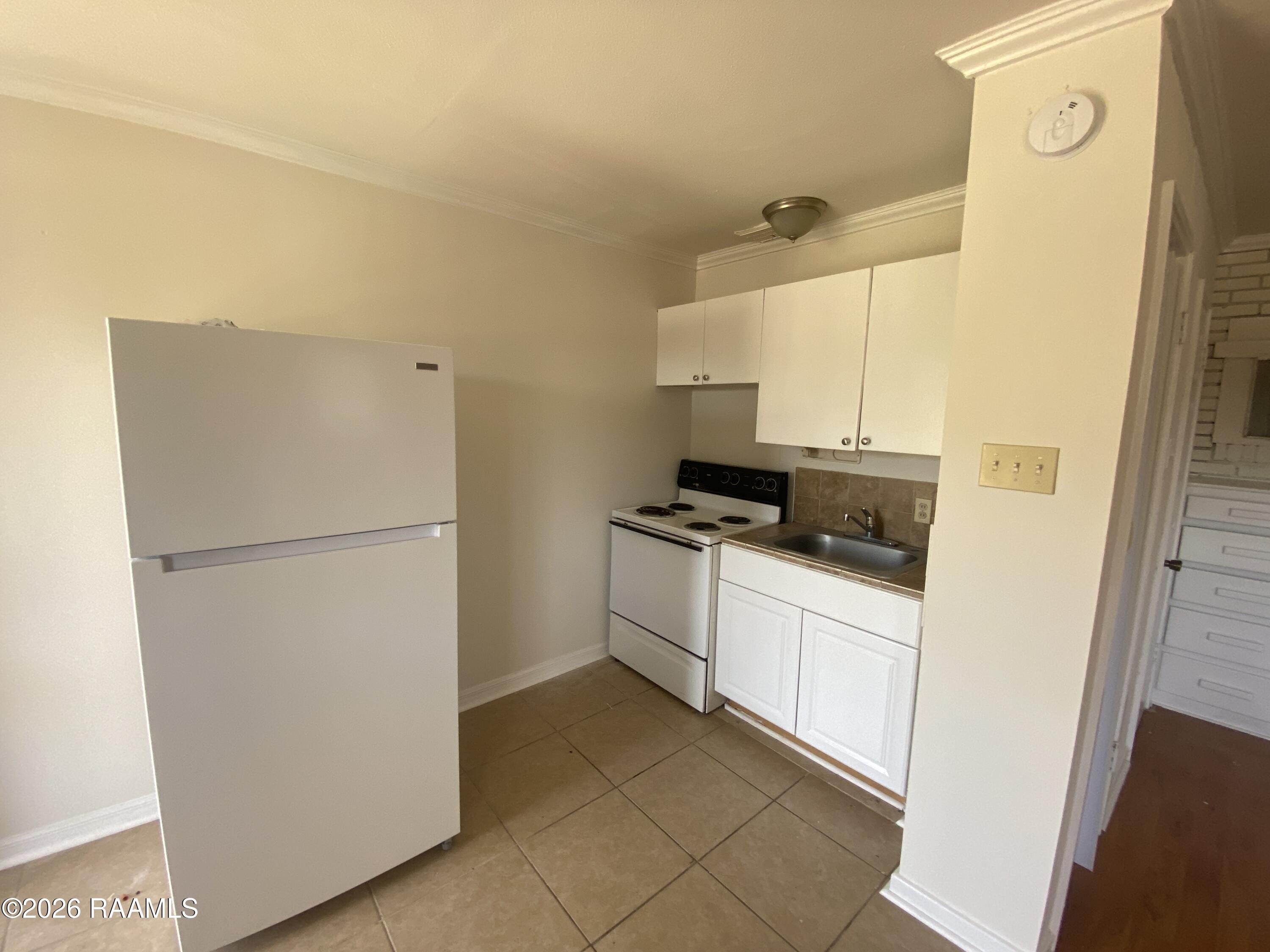 1126 Aster Street Baton Rouge, LA 70802 - Photo 3 of 6