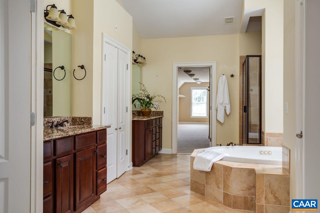 2008 Farringdon Road Keswick, VA 22947 - Photo 19 of 40 Gallery Image 19