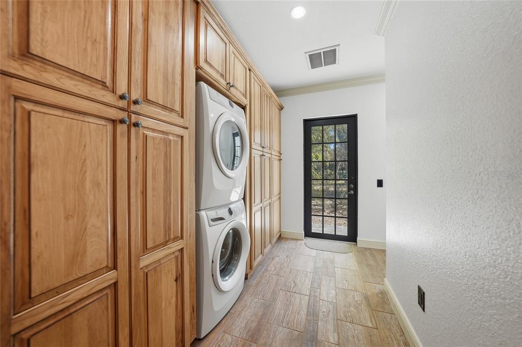 24257 Harbor View Road Port Charlotte, FL 33980 - Photo 17 of 30