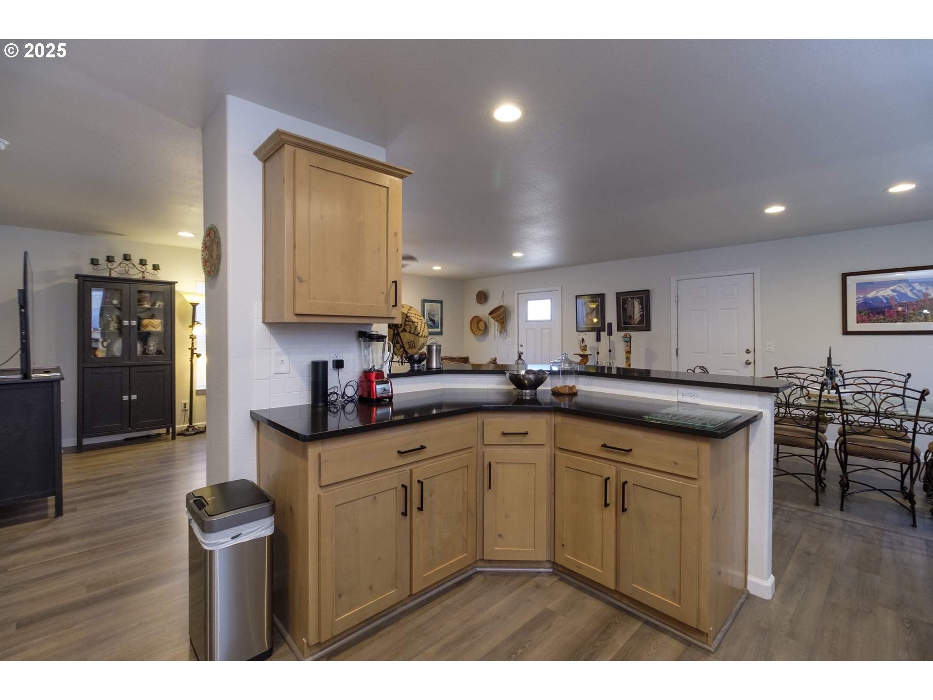 5262 Nopal Street Florence, OR 97439 - Photo 11 of 37