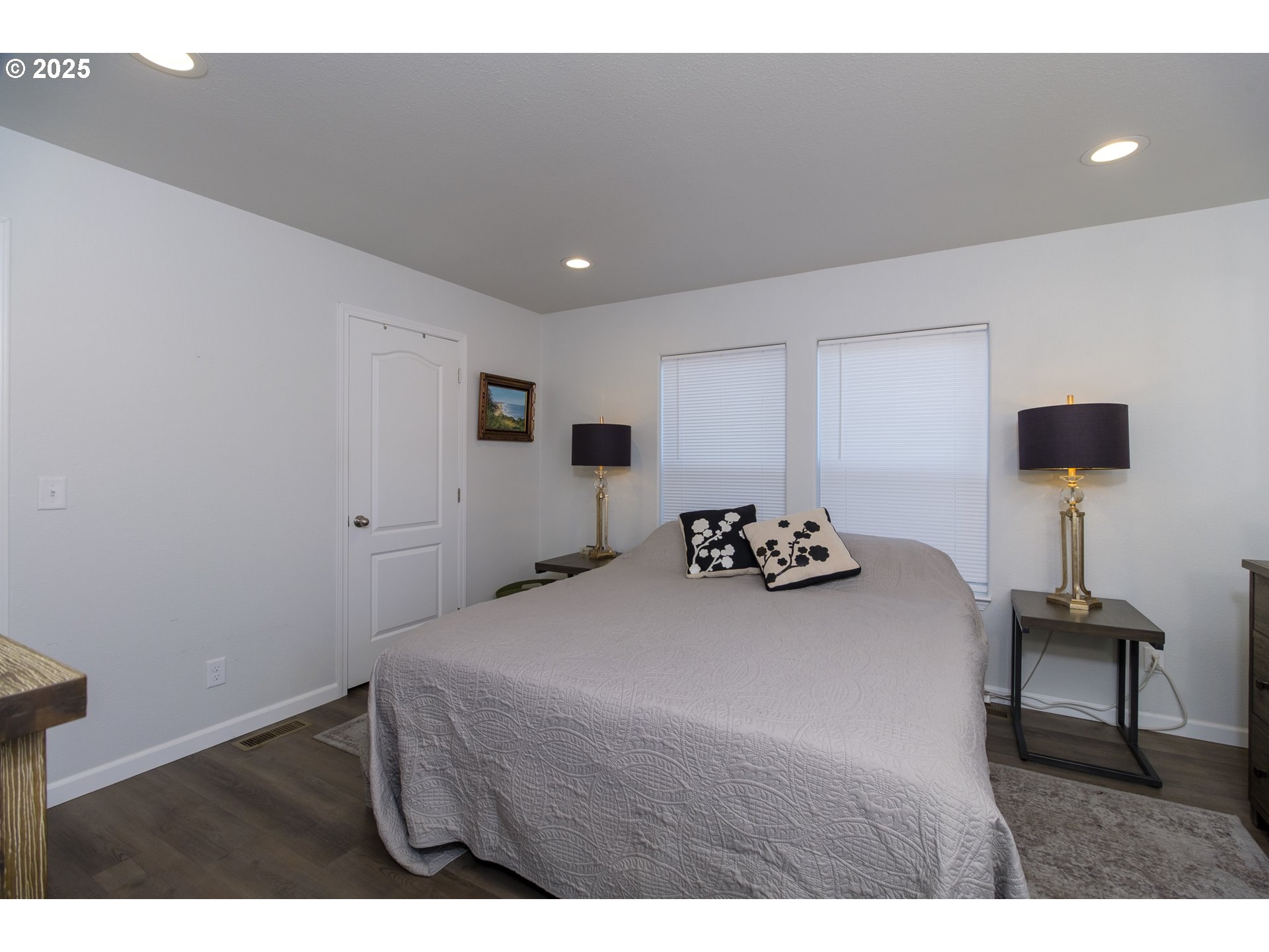 5262 Nopal Street Florence, OR 97439 - Photo 27 of 37