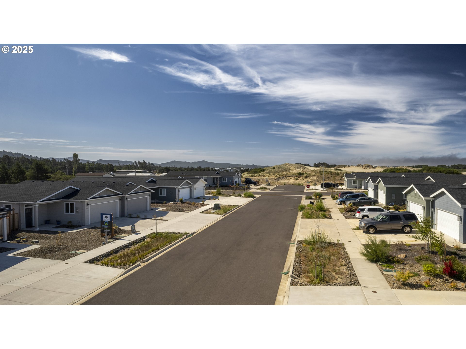 5262 Nopal Street Florence, OR 97439 - Photo 35 of 37