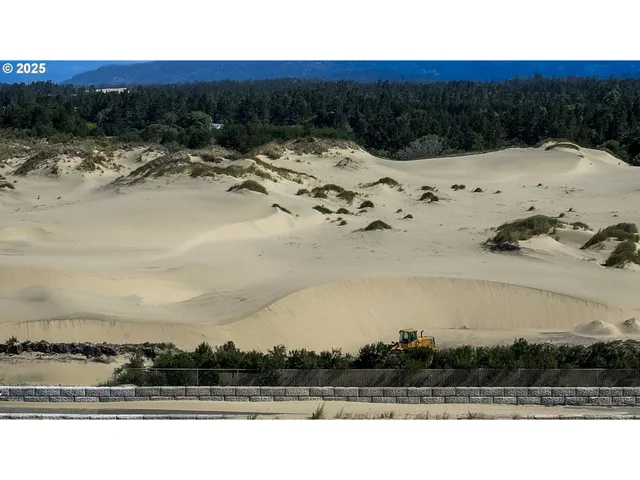 $430,000 | 5262 Nopal Street, Florence, OR 97439