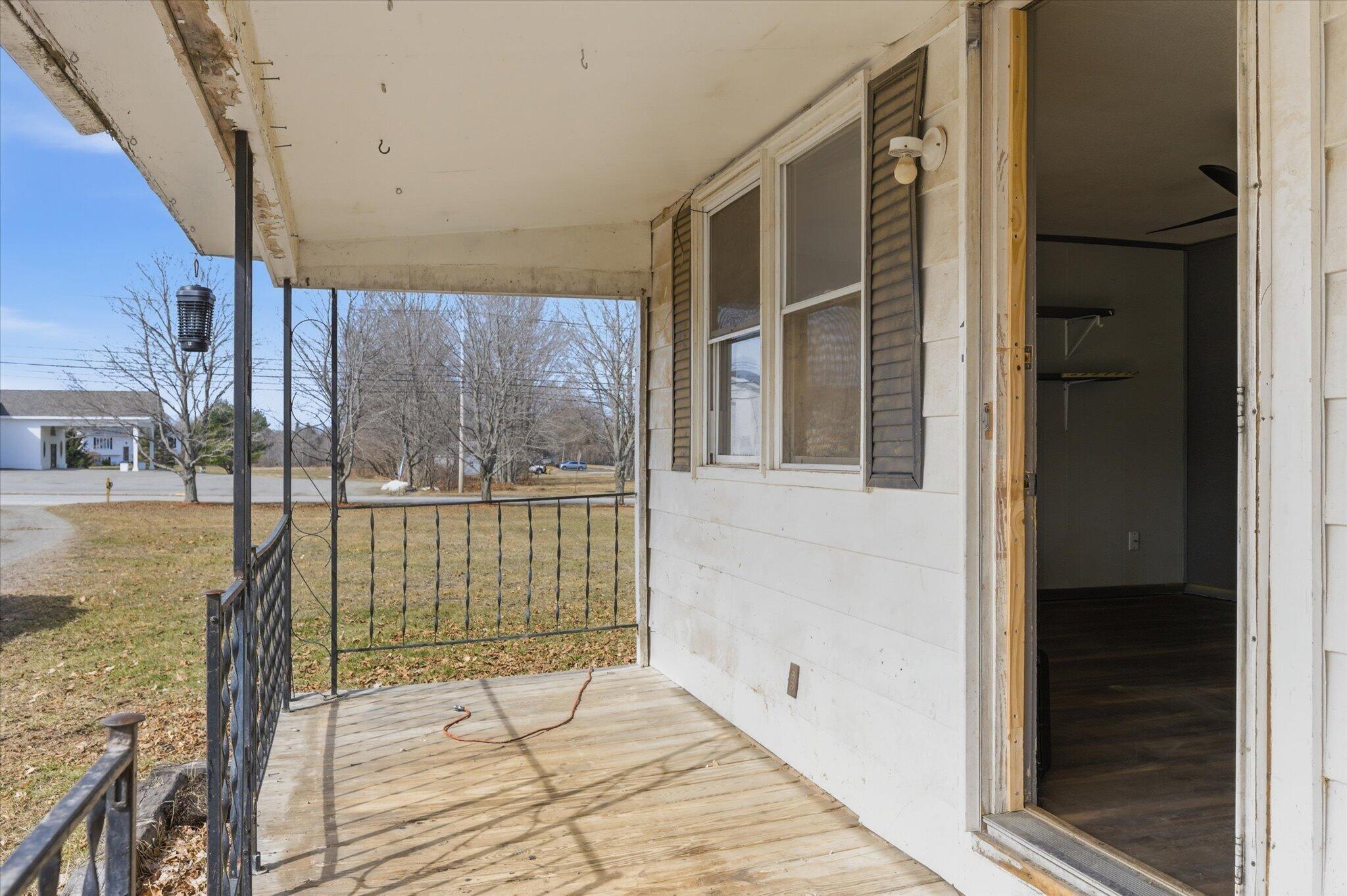 272 Main Street Corinth, ME 04427 - Photo 13 of 35 Unit 1