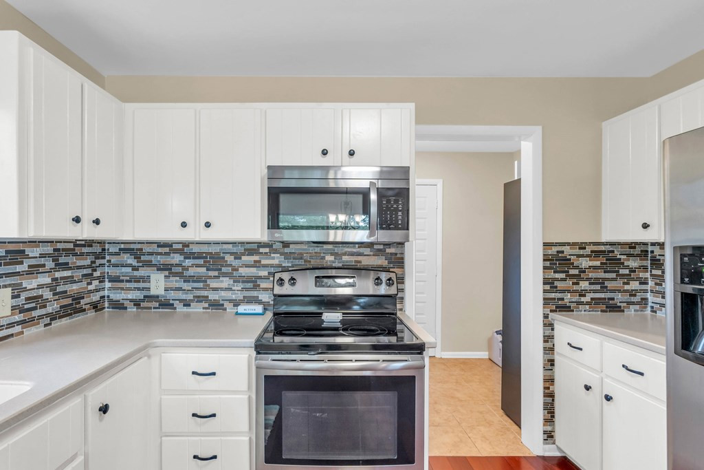 332 Walker Point Road Hayesville, NC 28904 - Photo 18 of 59 Gallery Image 18