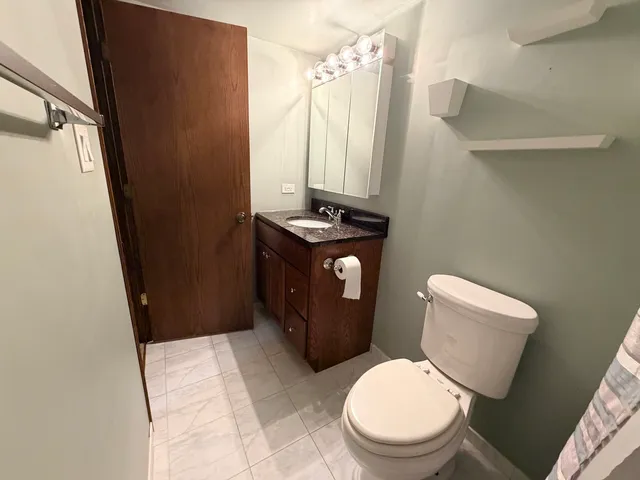 $354,999 | 15813 Jon Road, Oak Forest, IL 60452