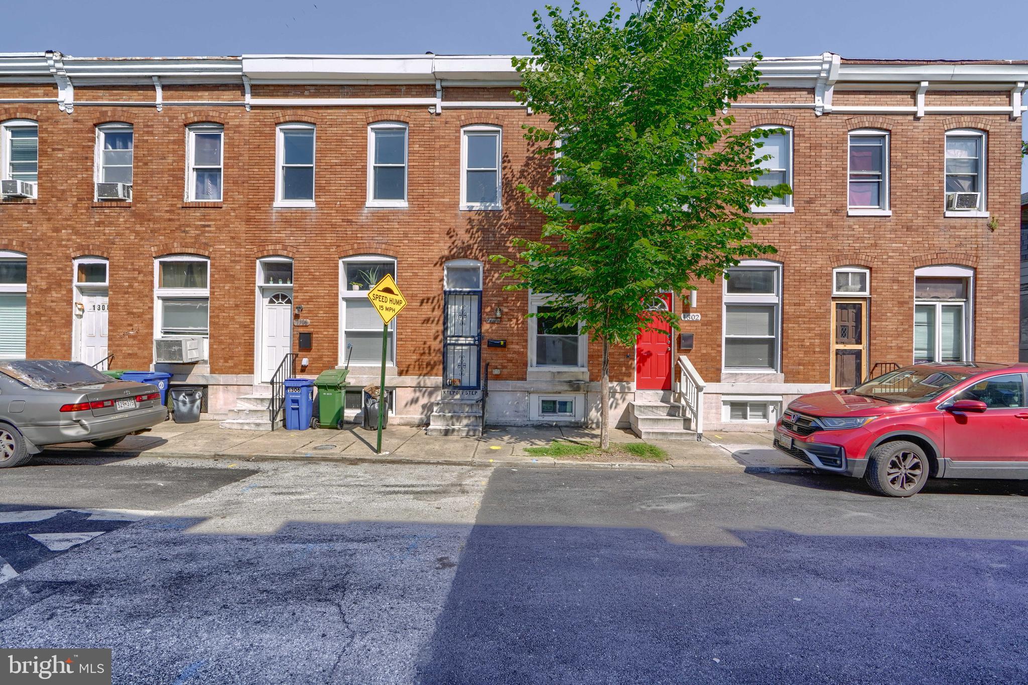 1304 Glyndon Avenue Baltimore, MD 21223 - Photo 2 of 25