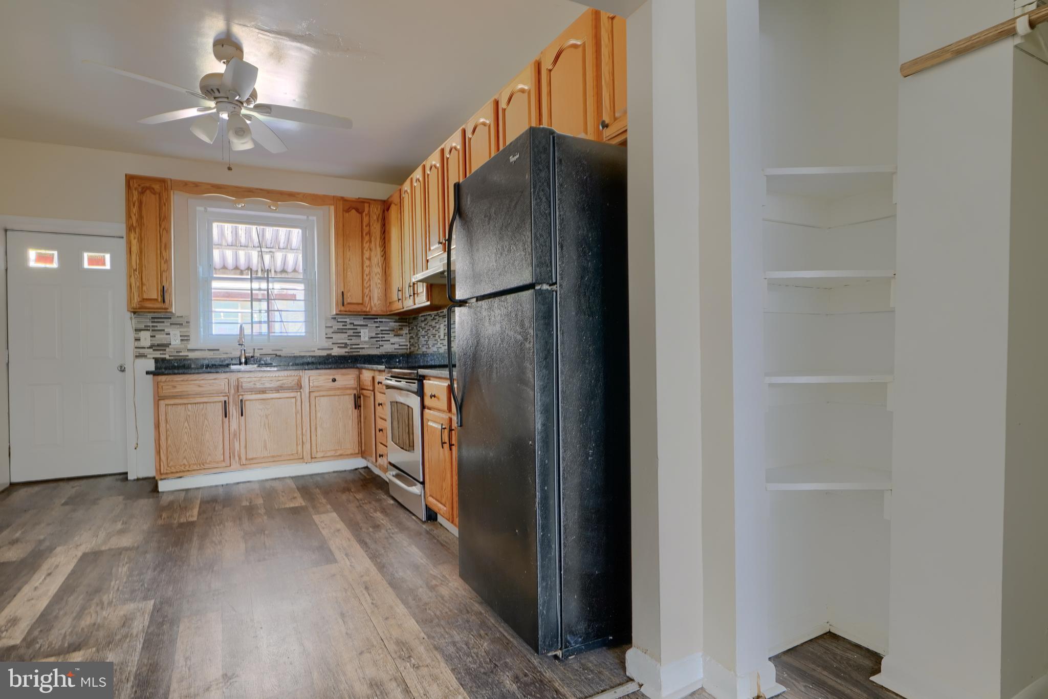 1304 Glyndon Avenue Baltimore, MD 21223 - Photo 7 of 25