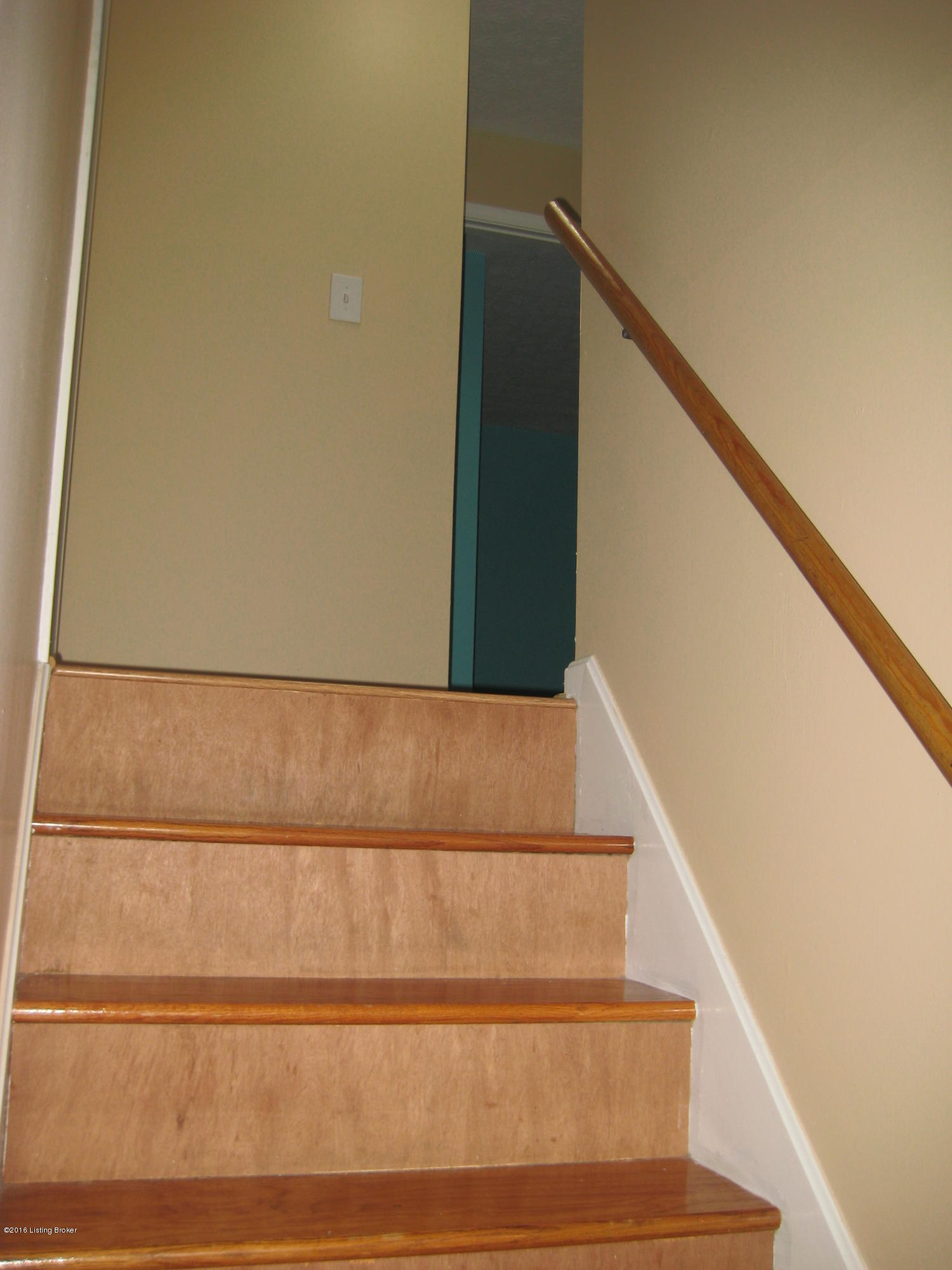 7113 Chippenham Road Louisville, KY 40222 - Photo 23 of 38 029 - Copy (2)