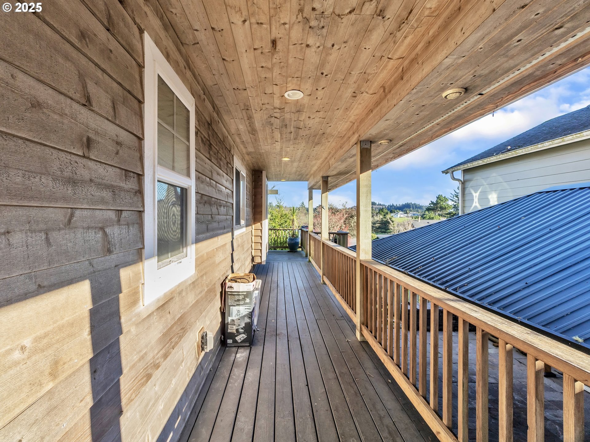 90589 Clark Road Warrenton, OR 97146 - Photo 10 of 48 a view of wooden balcony