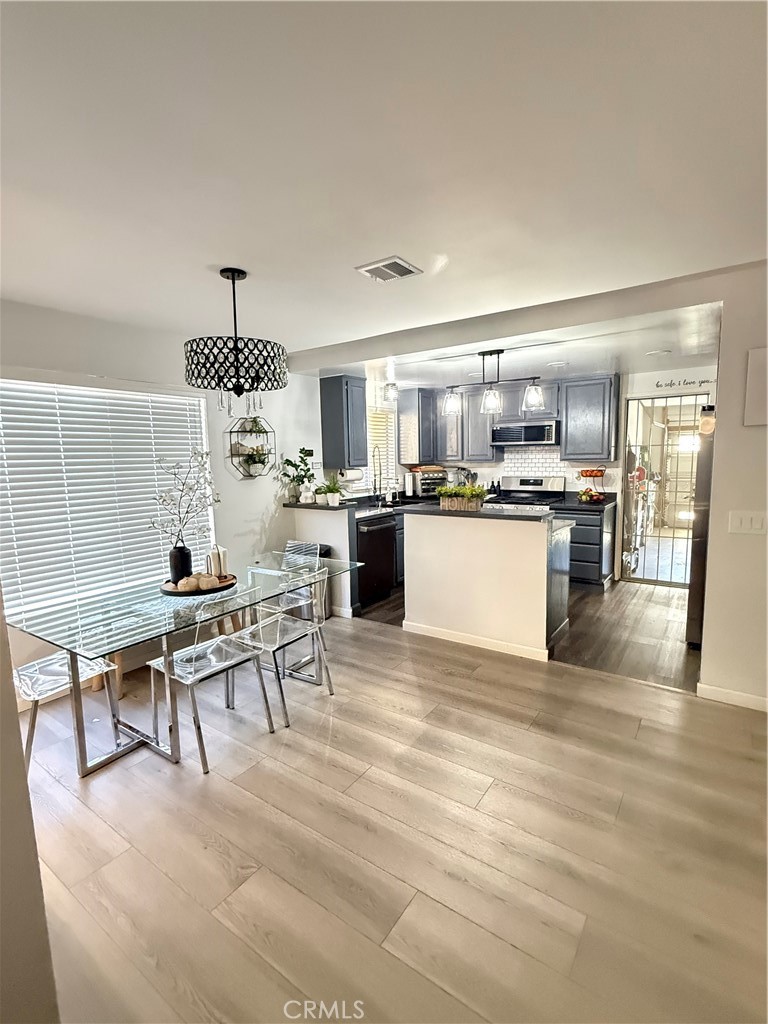 11068 Sharp Avenue, Unit H Mission Hills, CA 91345 - Photo 12 of 74