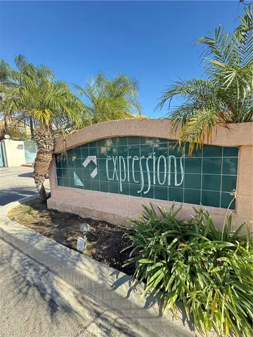 $549,900 | 11068 Sharp Avenue, Unit H, Mission Hills, CA 91345