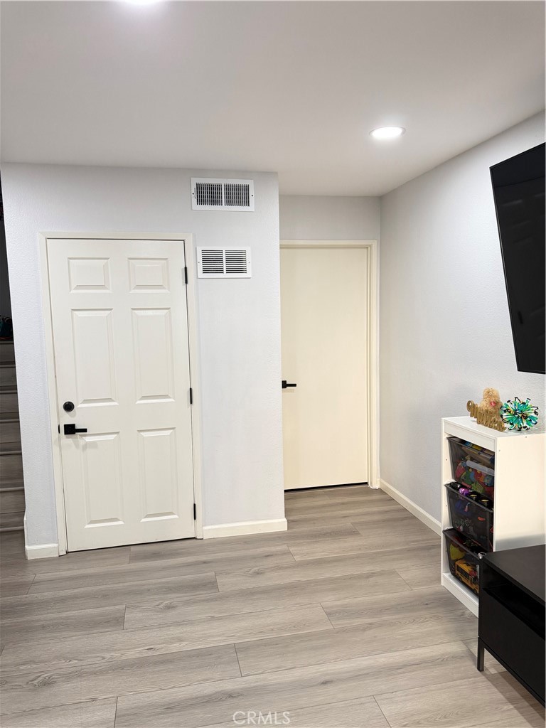 11068 Sharp Avenue, Unit H Mission Hills, CA 91345 - Photo 24 of 74