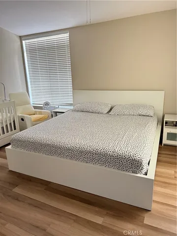 $549,900 | 11068 Sharp Avenue, Unit H, Mission Hills, CA 91345