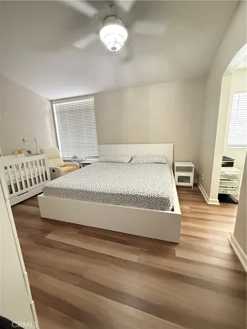 $549,900 | 11068 Sharp Avenue, Unit H, Mission Hills, CA 91345