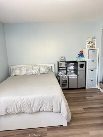 $549,900 | 11068 Sharp Avenue, Unit H, Mission Hills, CA 91345