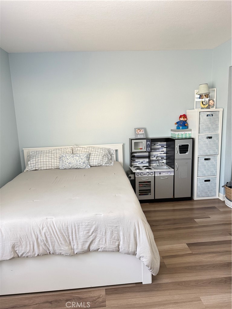 11068 Sharp Avenue, Unit H Mission Hills, CA 91345 - Photo 53 of 74