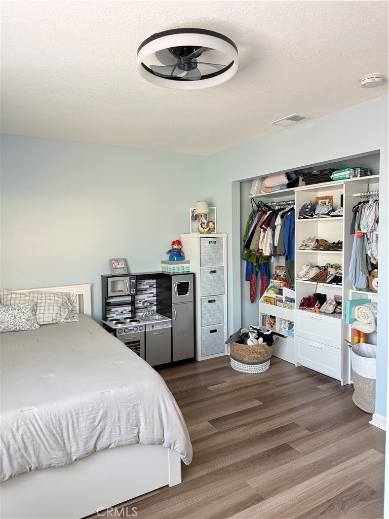 11068 Sharp Avenue, Unit H Mission Hills, CA 91345 - Photo 54 of 74