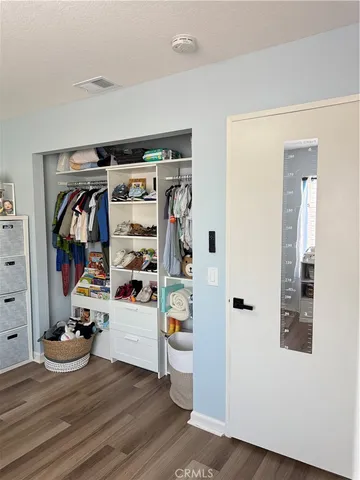 $549,900 | 11068 Sharp Avenue, Unit H, Mission Hills, CA 91345