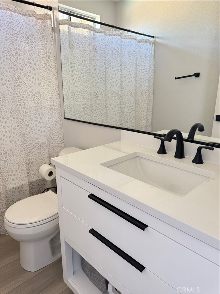 11068 Sharp Avenue, Unit H Mission Hills, CA 91345 - Photo 59 of 74