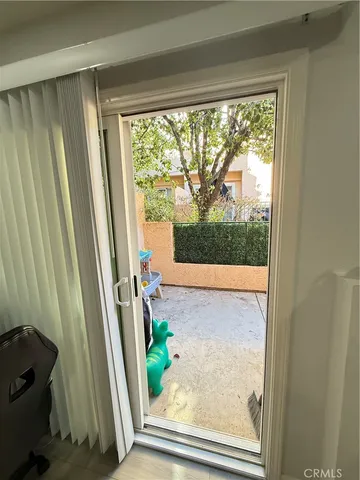 $549,900 | 11068 Sharp Avenue, Unit H, Mission Hills, CA 91345