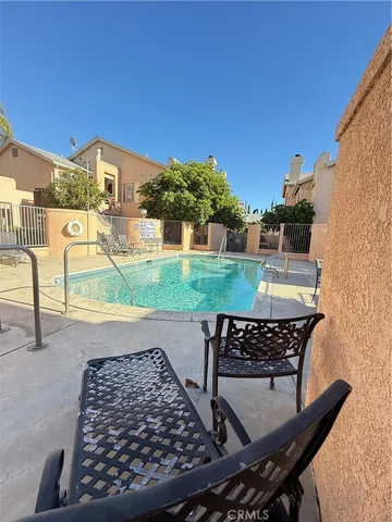 $549,900 | 11068 Sharp Avenue, Unit H, Mission Hills, CA 91345