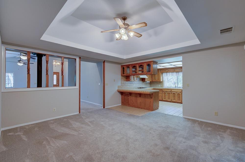 31514 Delaware Road Coarsegold, CA 93614 - Photo 7 of 49 Formal dining room